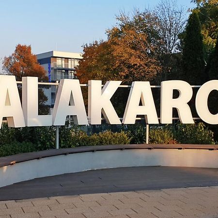 Ta'Karos Apartman Zalakaros Exterior photo